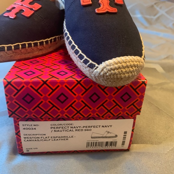 Tory Burch slide on shoes size 8 - Picture 3 of 3